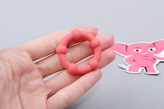 Erekční kroužky Elephant Rings, v ruce