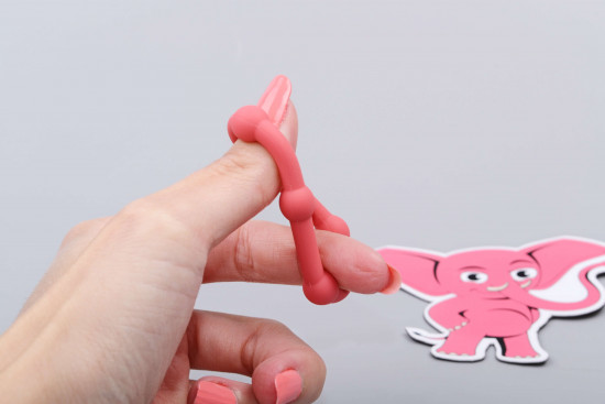 Erekční kroužky Elephant Rings, v ruce