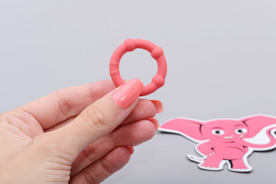 Erekční kroužky Elephant Rings, v ruce