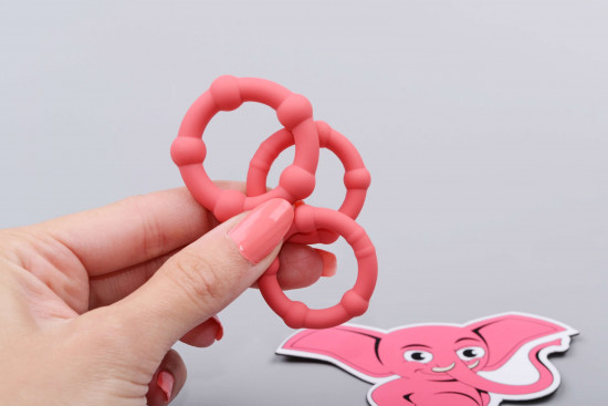 Erekční kroužky Elephant Rings, v ruce