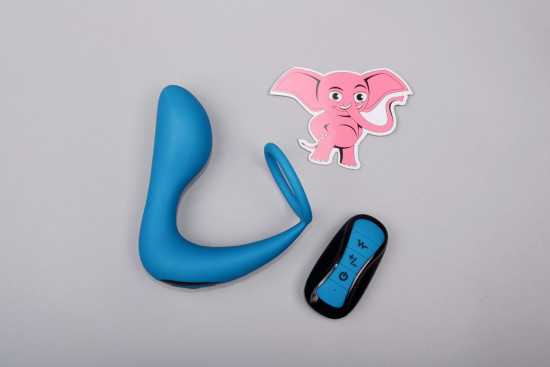 Anální kolík Slingshot II s erekčním kroužkem a dálkovým ovládáním