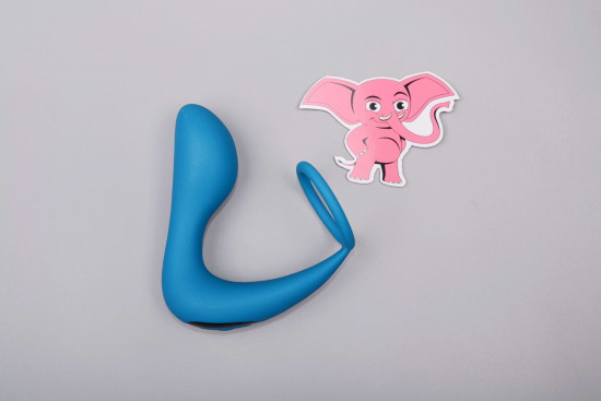 Anální kolík Slingshot II s erekčním kroužkem a dálkovým ovládáním