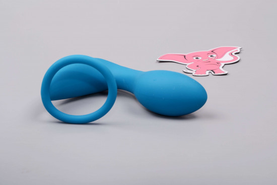 Anální kolík Slingshot II s erekčním kroužkem a dálkovým ovládáním
