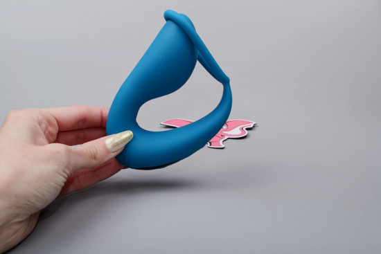 Anální kolík Slingshot II s erekčním kroužkem a dálkovým ovládáním