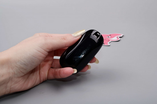 Anální kolík Slingshot II s erekčním kroužkem a dálkovým ovládáním