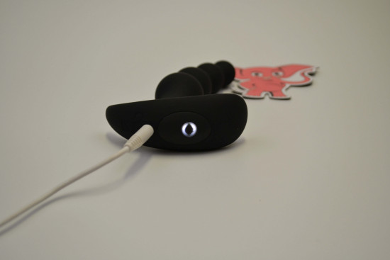 Vibrační anální kuličky Vibro Anal Beady s dálkovým ovládáním (12,8 cm)