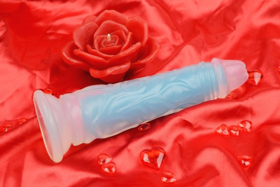 Svítící dildo s přísavkou Blue Radiance (20 cm)