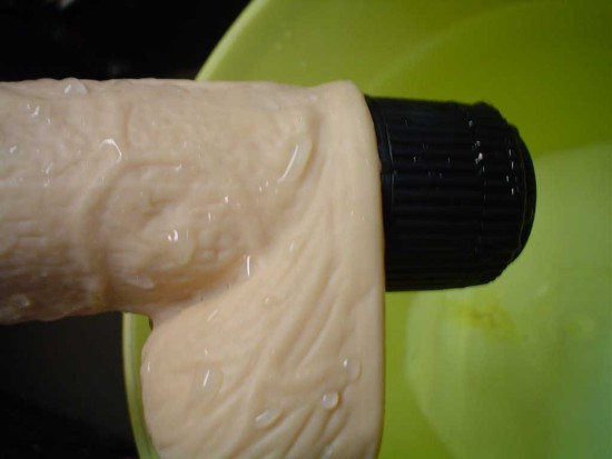 Vibrátor s varlaty SmallBoy 19 x 4 cm