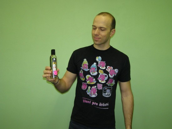 Shunga Flower Power masážní olej květinová euforie (250 ml)
