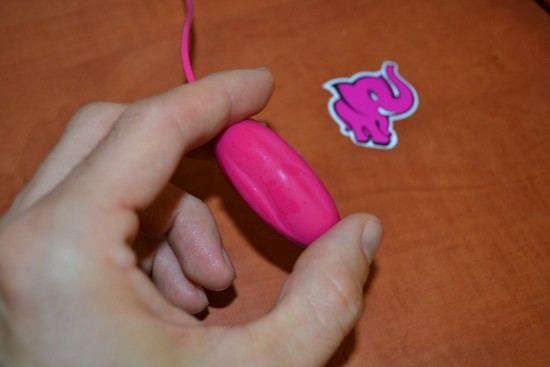 Vibrační vajíčko Naughty Egg, silikonové