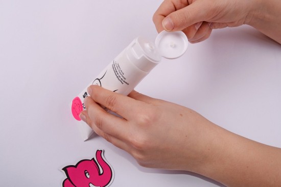 Zpevňující krém na prsa (80 ml)