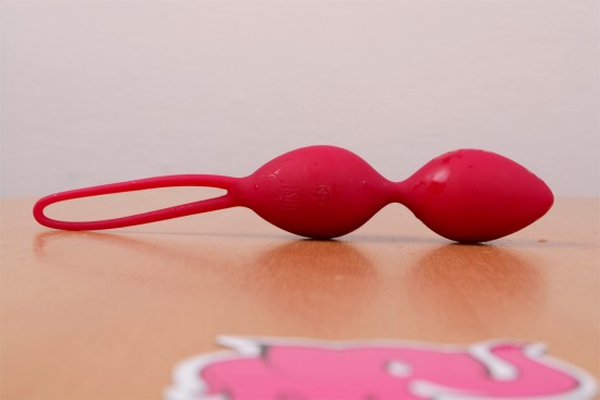 Vibrační Venušiny kuličky na dálkové ovládání Love Balls + dárek Toybag