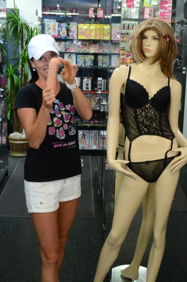 Vibrátor Love-Clone rovný (17 cm)