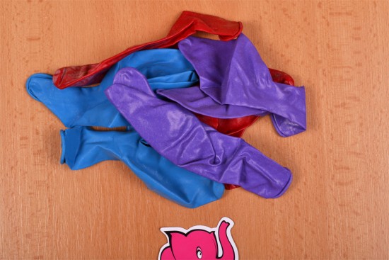 Nafukovací balonky Big Boobs – focení v prodejně Růžový Slon Havířov