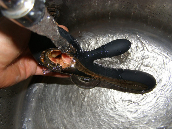 LELO Soraya 2 vibrátor s výběžkem, fialový