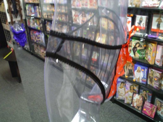 Prádlo ženy kalhotky černo – červené otevírací, S – L