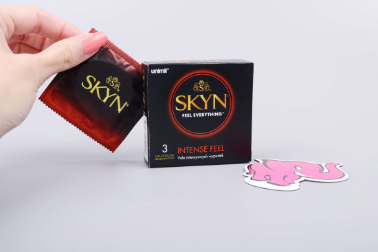 SKYN Intense Feel – bezlatexové kondomy (3 ks)