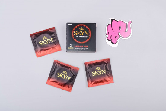 SKYN Intense Feel – bezlatexové kondomy (3 ks)