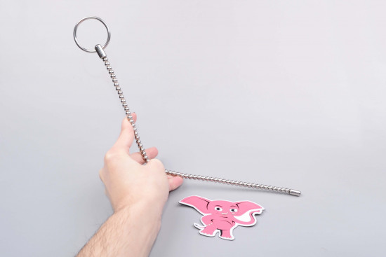 Ohebný kovový dilatátor Bendy (6 mm), v ruce