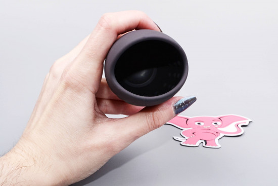 Vibrační masturbátor Squeeze–peasy (14 cm)