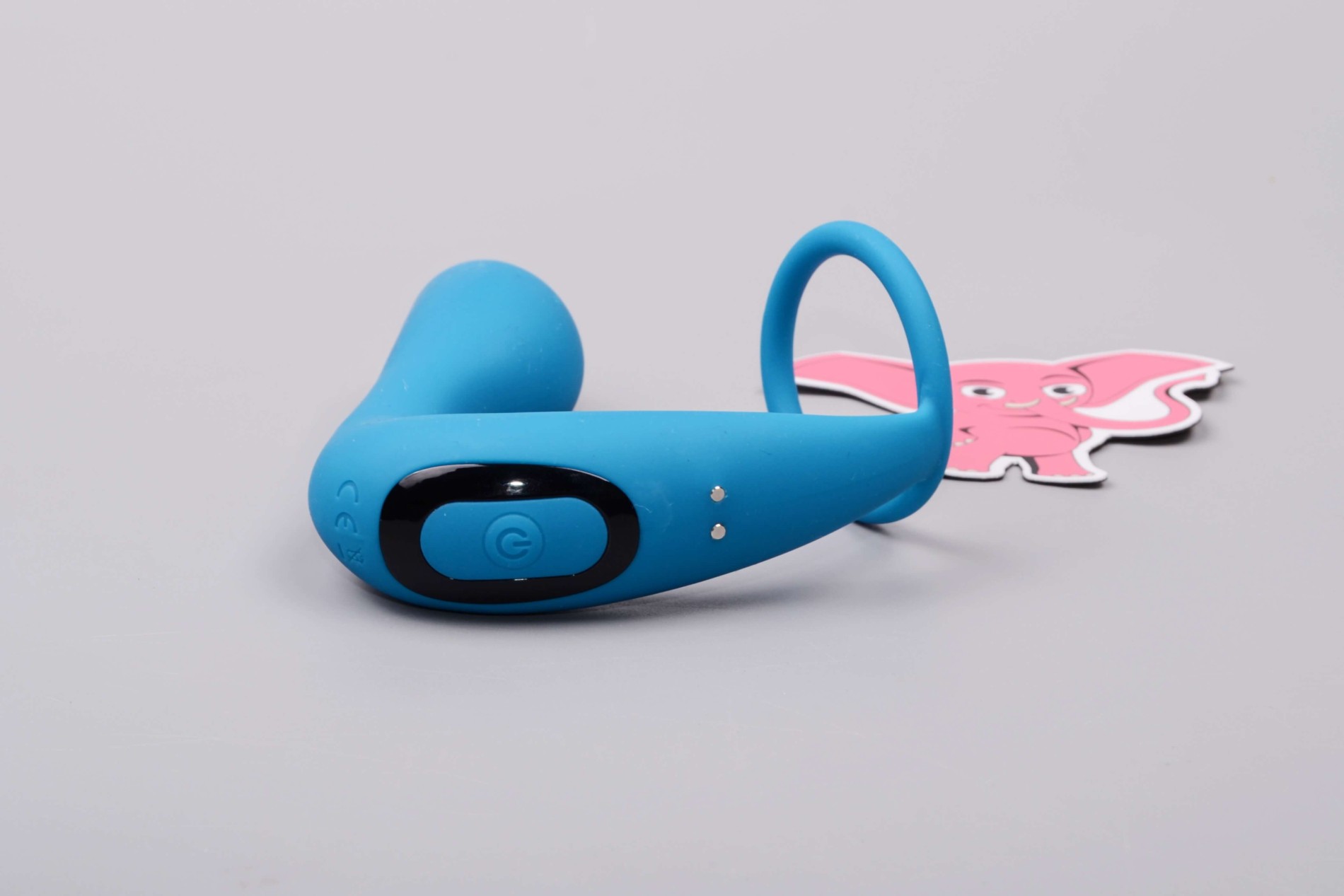 Anální kolík Slingshot II s erekčním kroužkem a dálkovým ovládáním