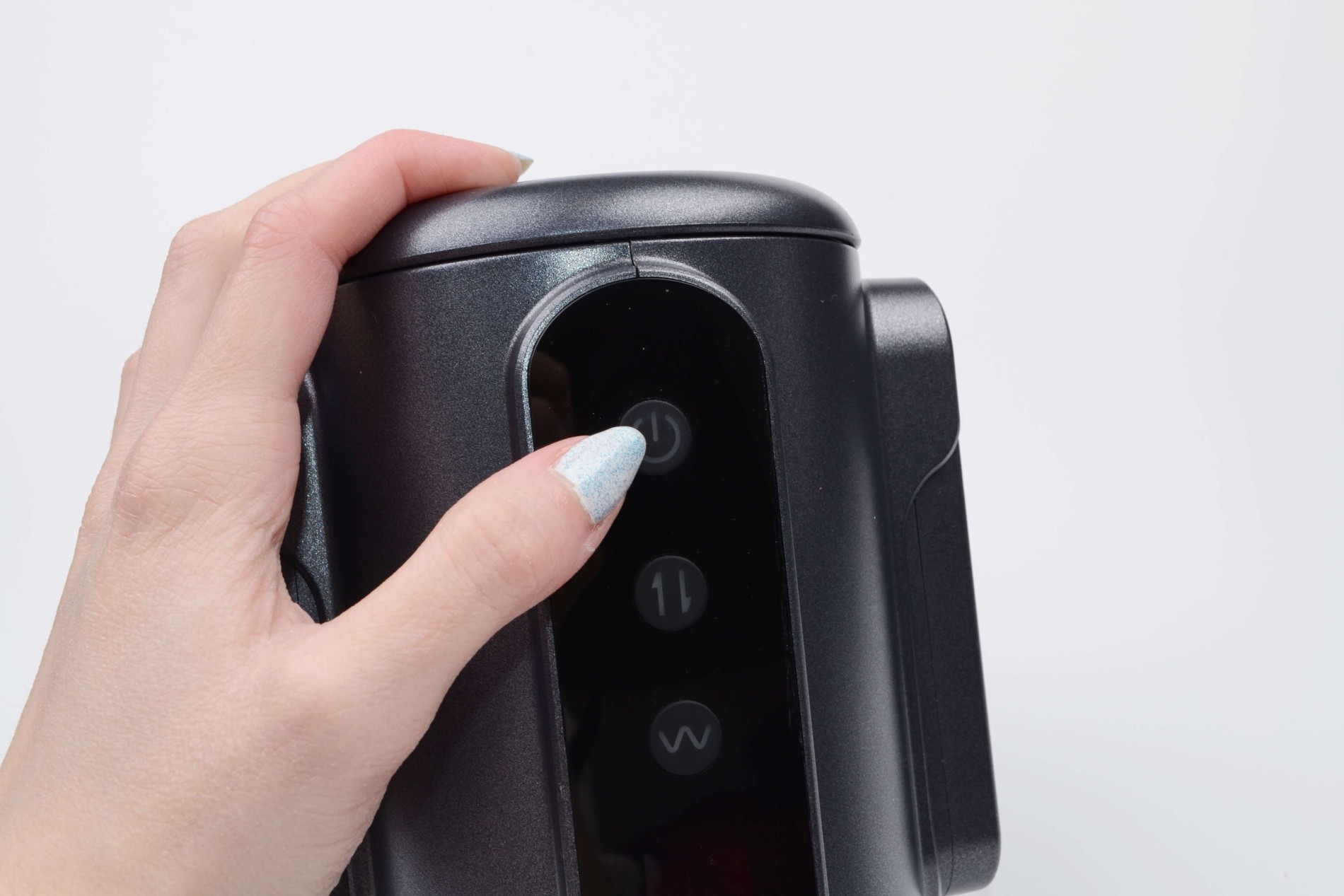 Automatický přirážecí masturbátor D Rush