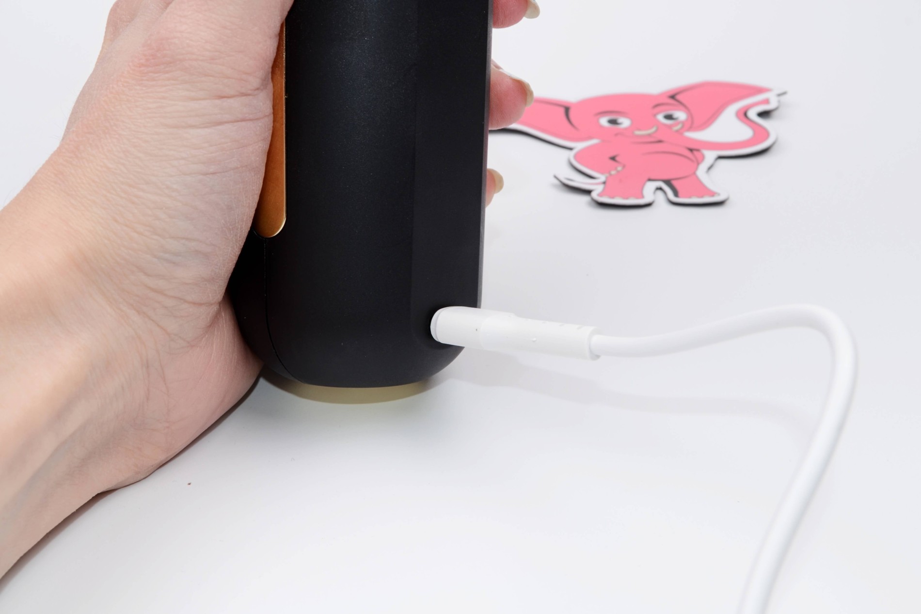 Automatický rotační masturbátor Twirl Mate (25,5 cm), nabíjení