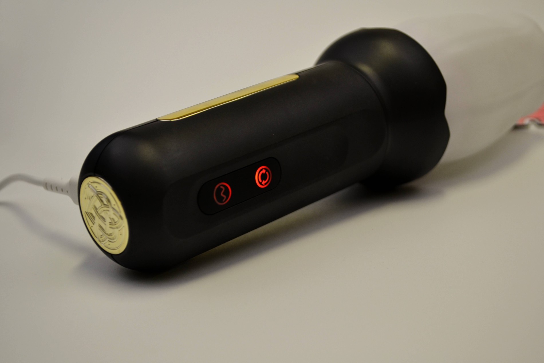 Automatický rotační masturbátor Twirl Mate (25,5 cm), nabíjení