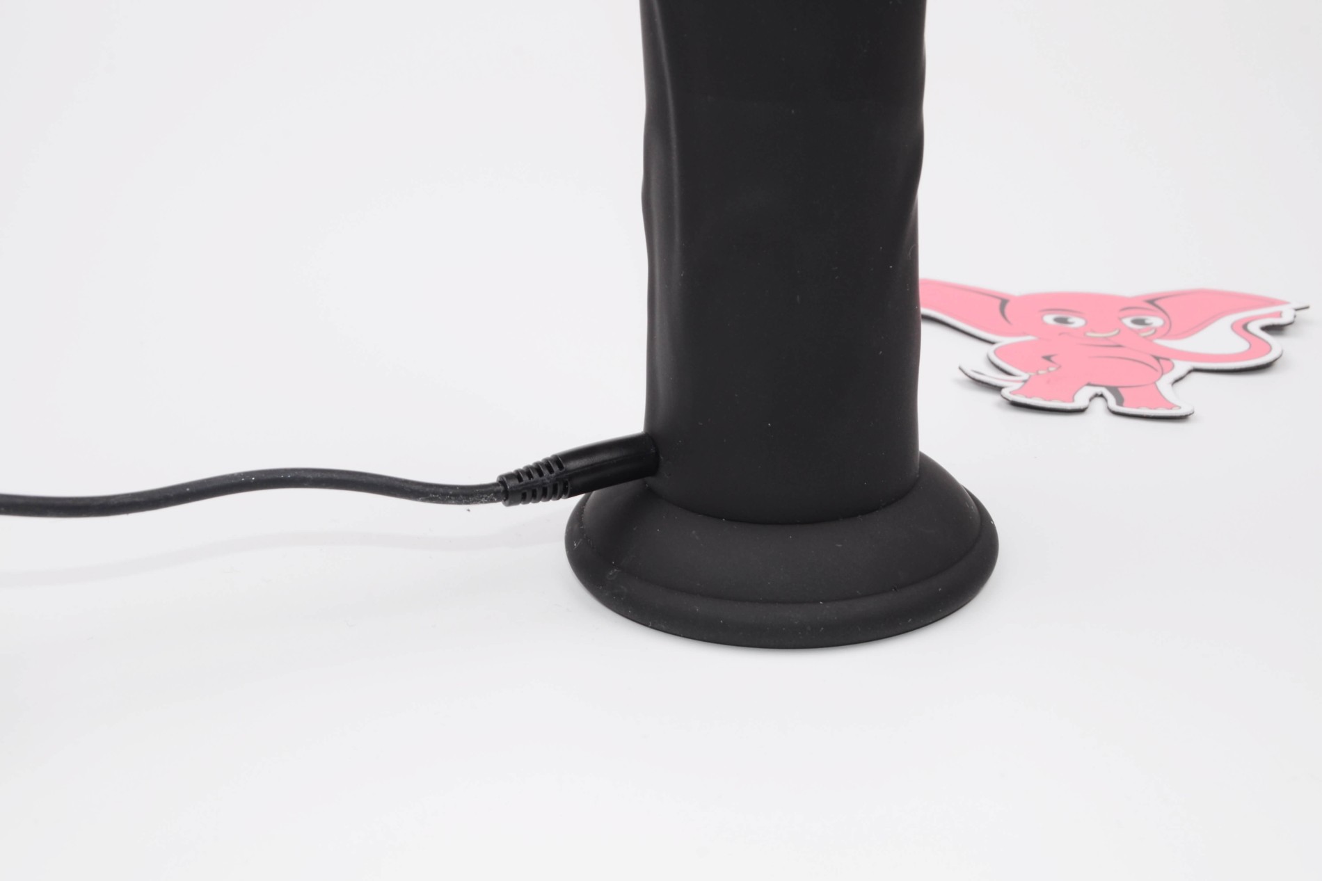 Silikonový vibrátor s přísavkou Mister A (19 cm), nabíjení