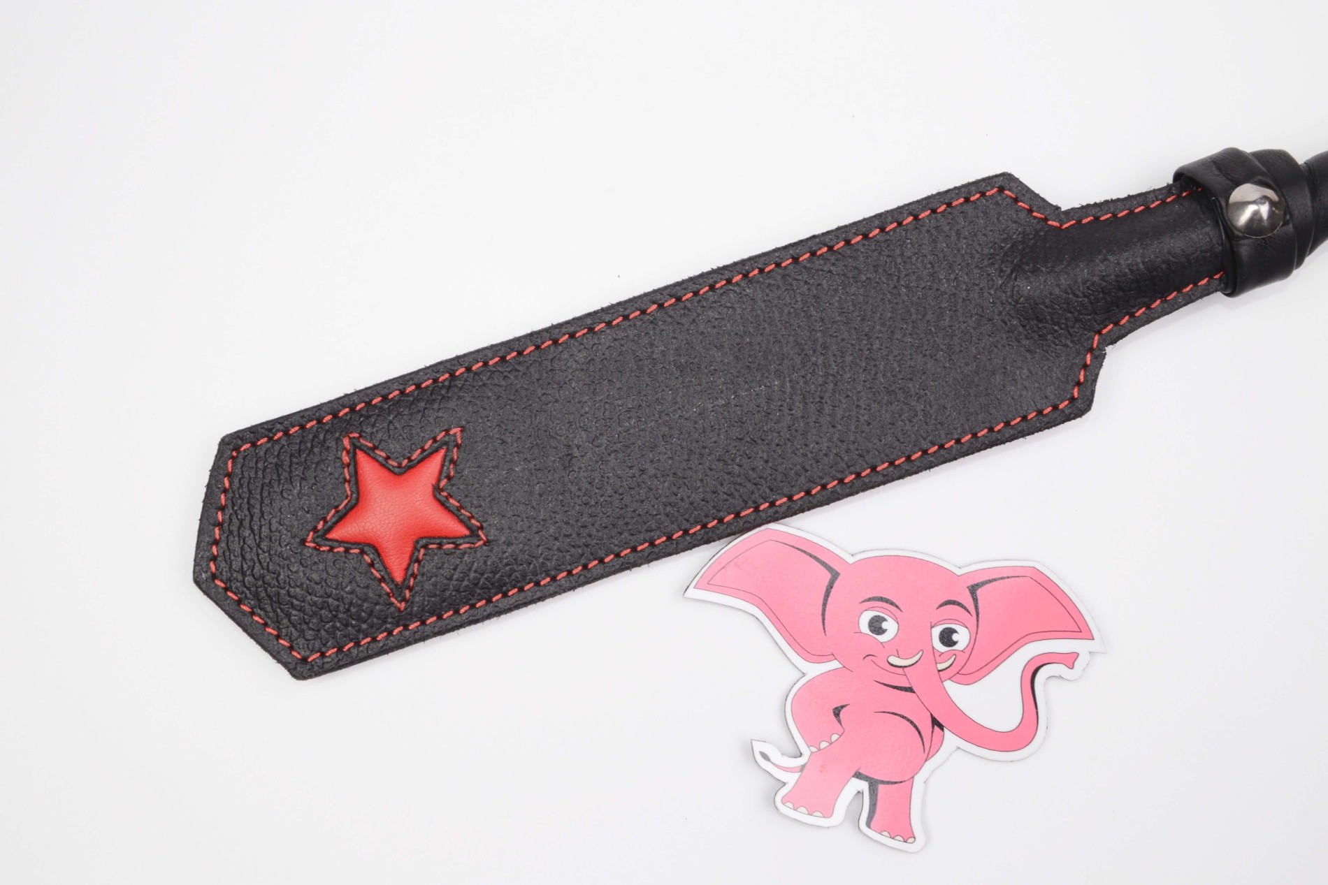 Kožená plácačka Leatherix Star (40 cm)