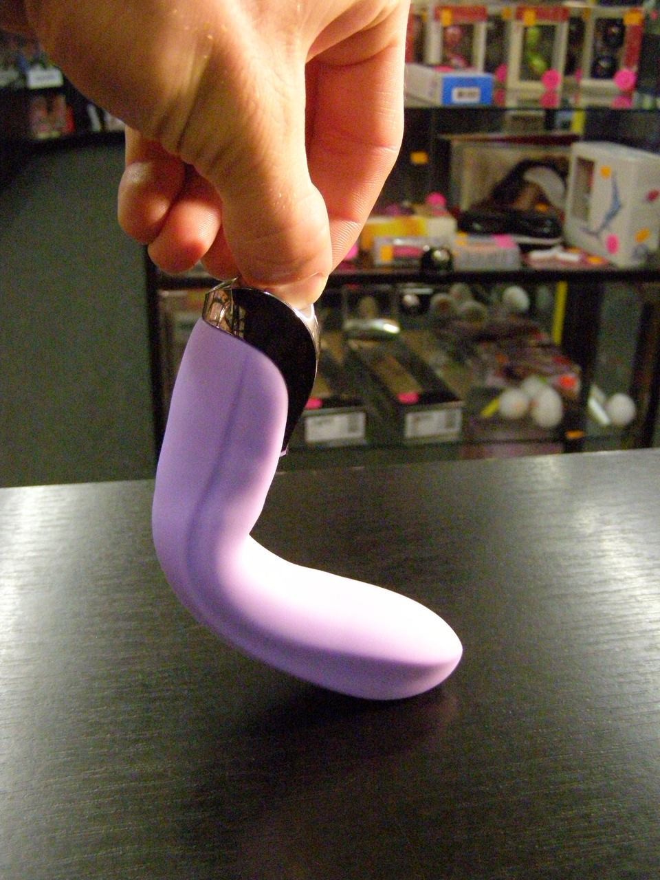 Elation - silikonový vibrátor, menší velikost