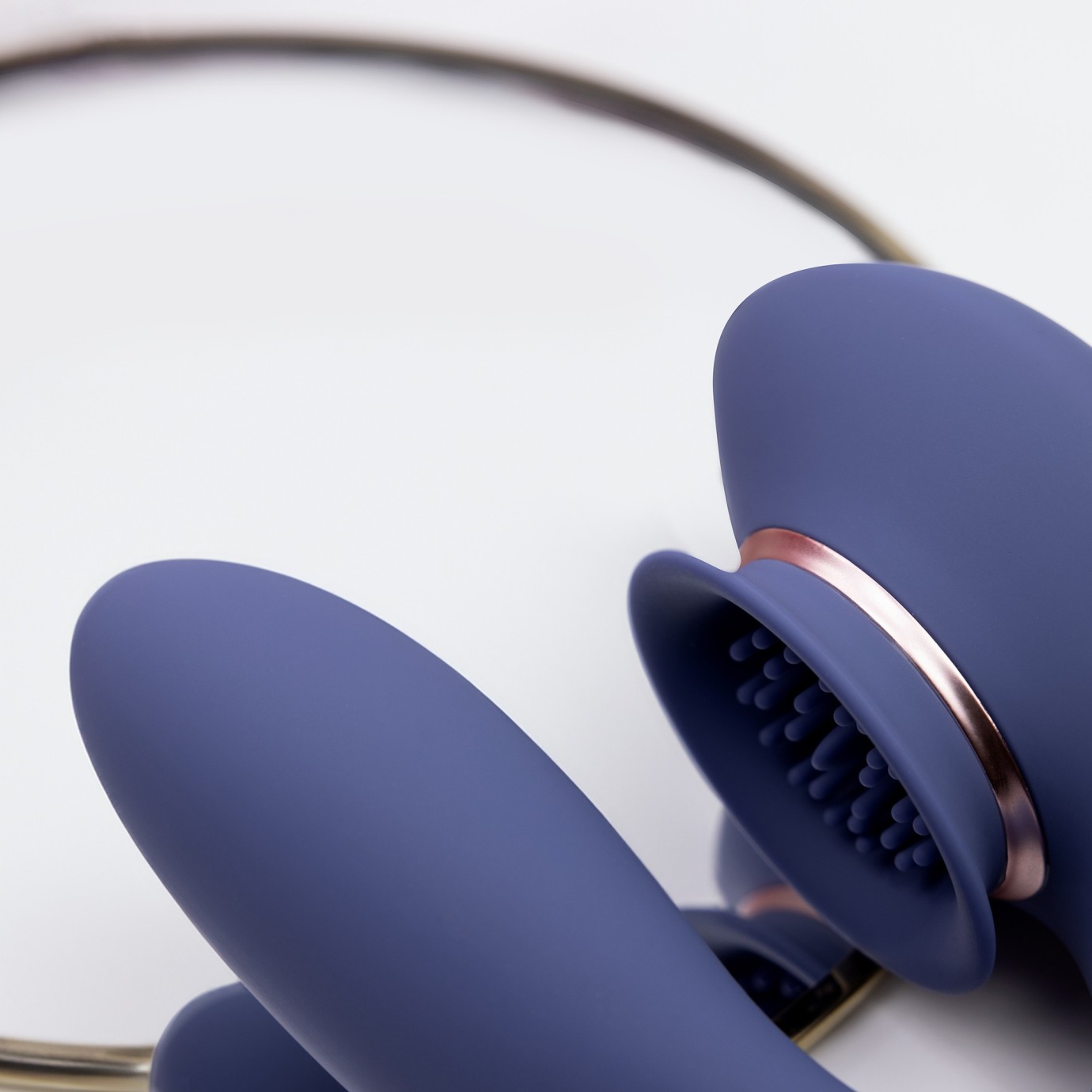 Vibrátor a sací pomůcka Twitch 3 - dobíjecí, modro-šedý