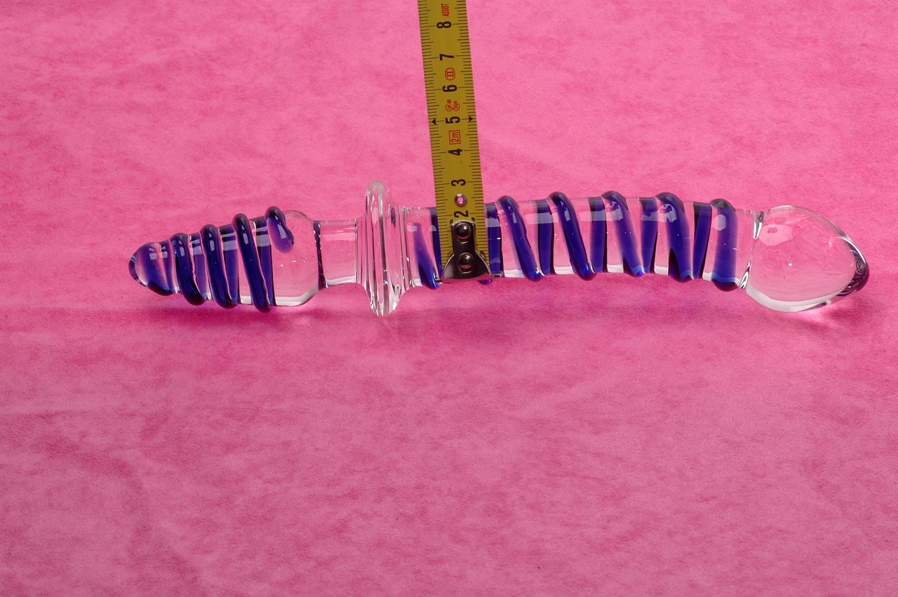 Skleněné dildo Twister love