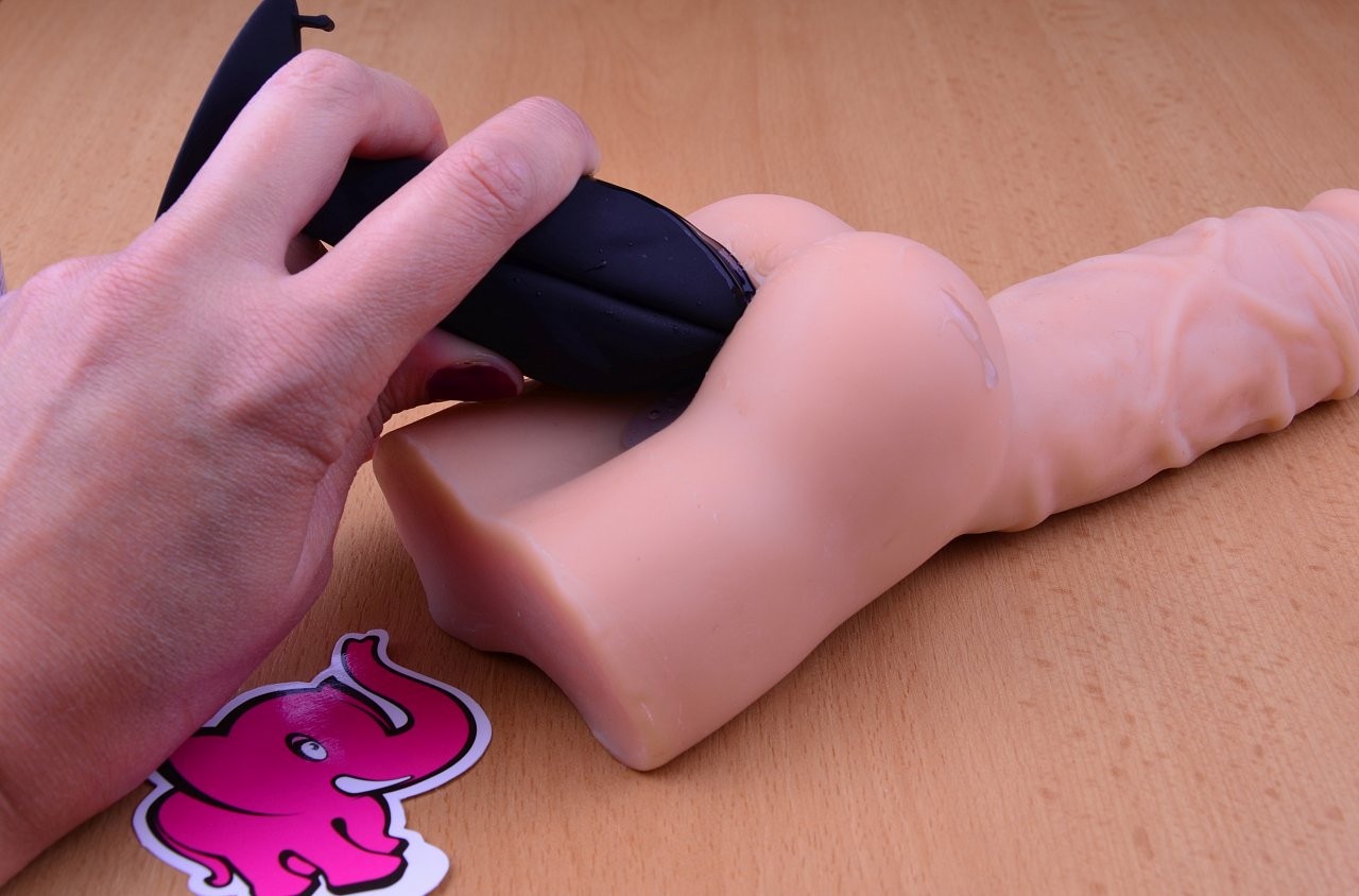 Anální kolík Gaper – s Análním gelem a se zadečkem