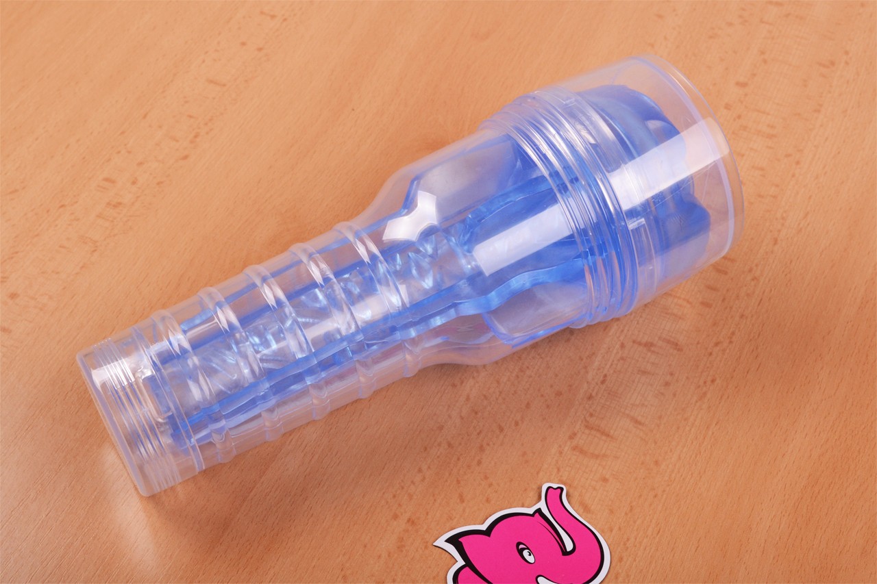 Fleshlight Turbo Thrust – na stole
