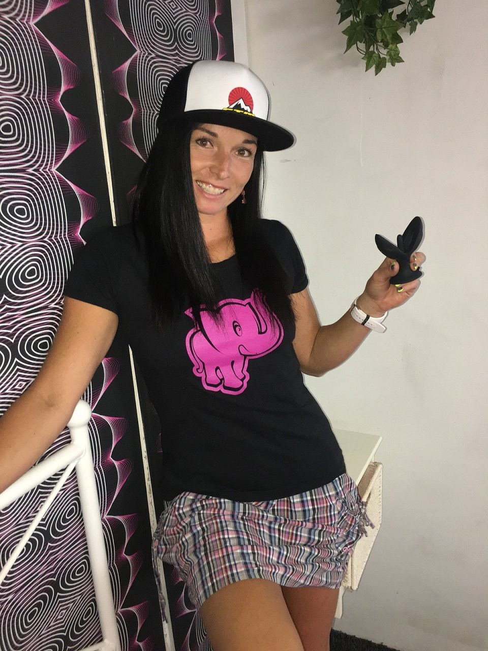 Dominika a Anální kolík Gaper