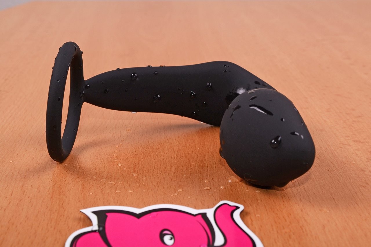 Anální kolík s erekčním kroužkem Ring & Plug