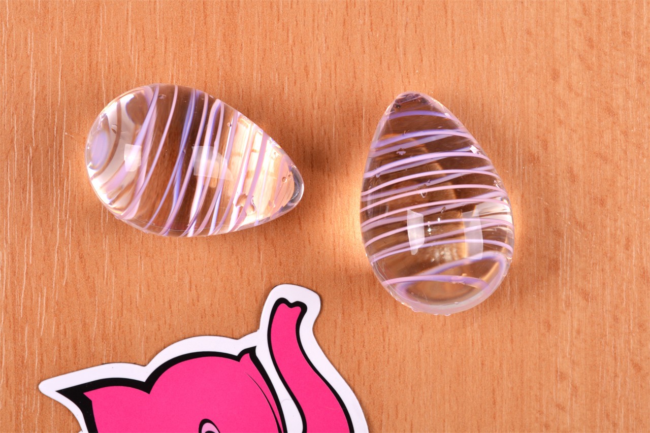 Vajíčka Pure Glass – detail dvou vajíček