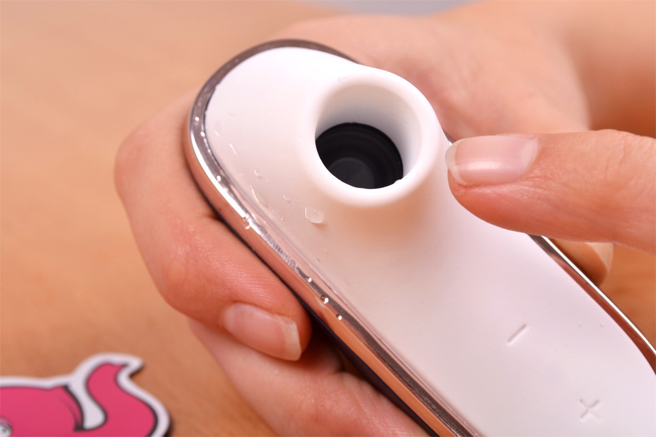 Satisfyer Pro Traveler, detailní záběr nástavce