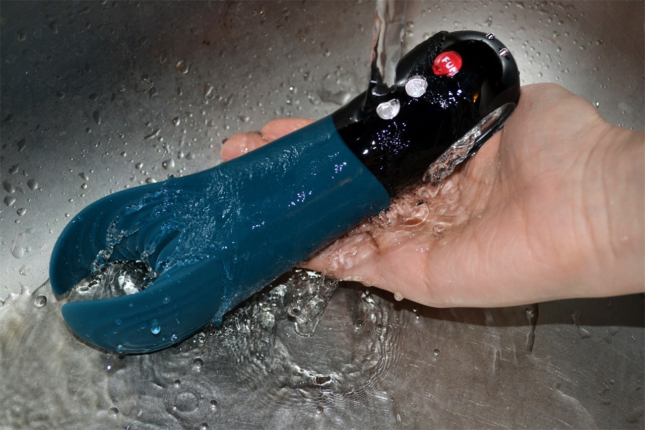 Fun Factory Manta párový vibrátor (18,8 cm)