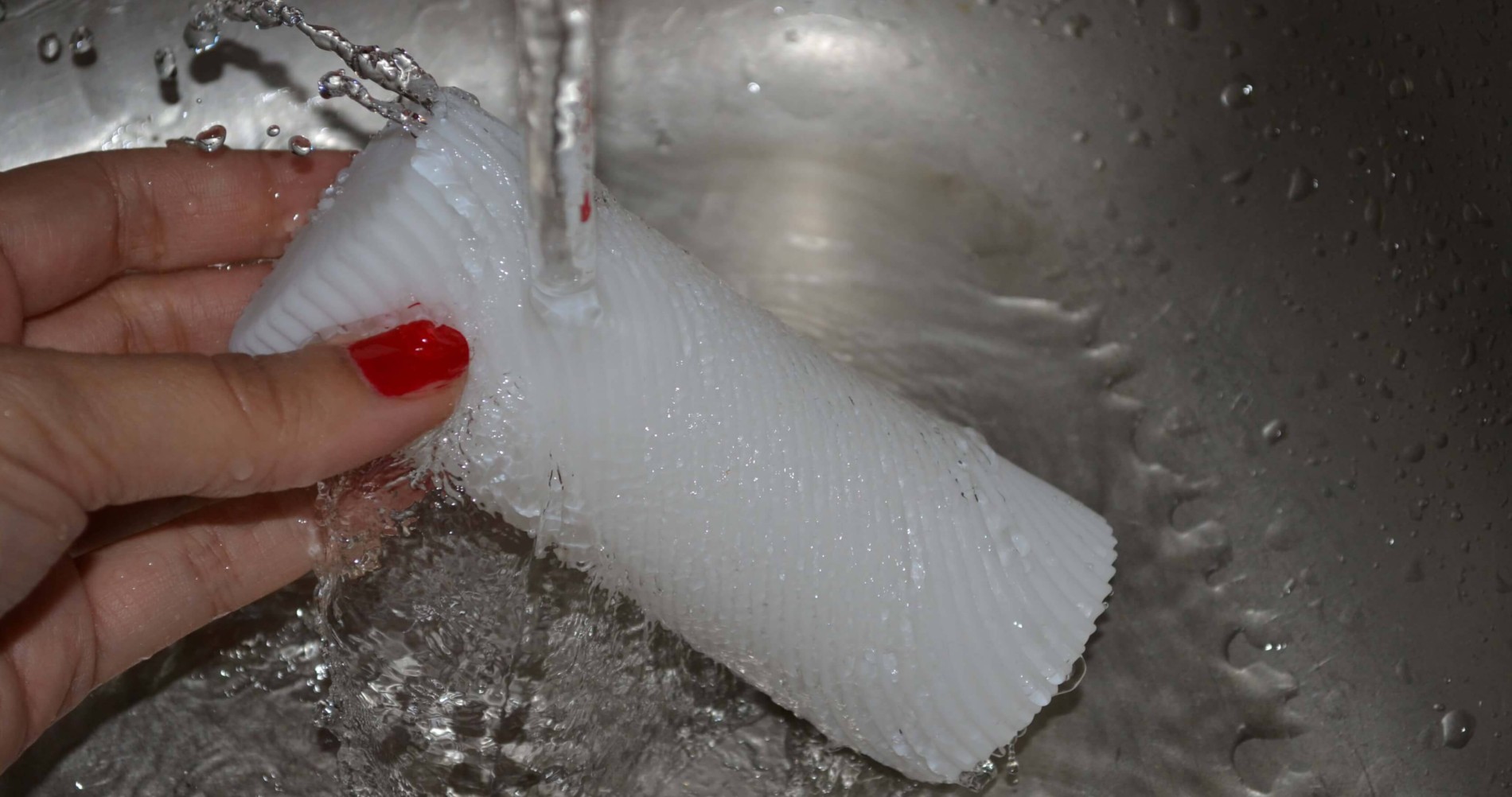 Tenga 3D Zen masturbátor, omývání pod vodou