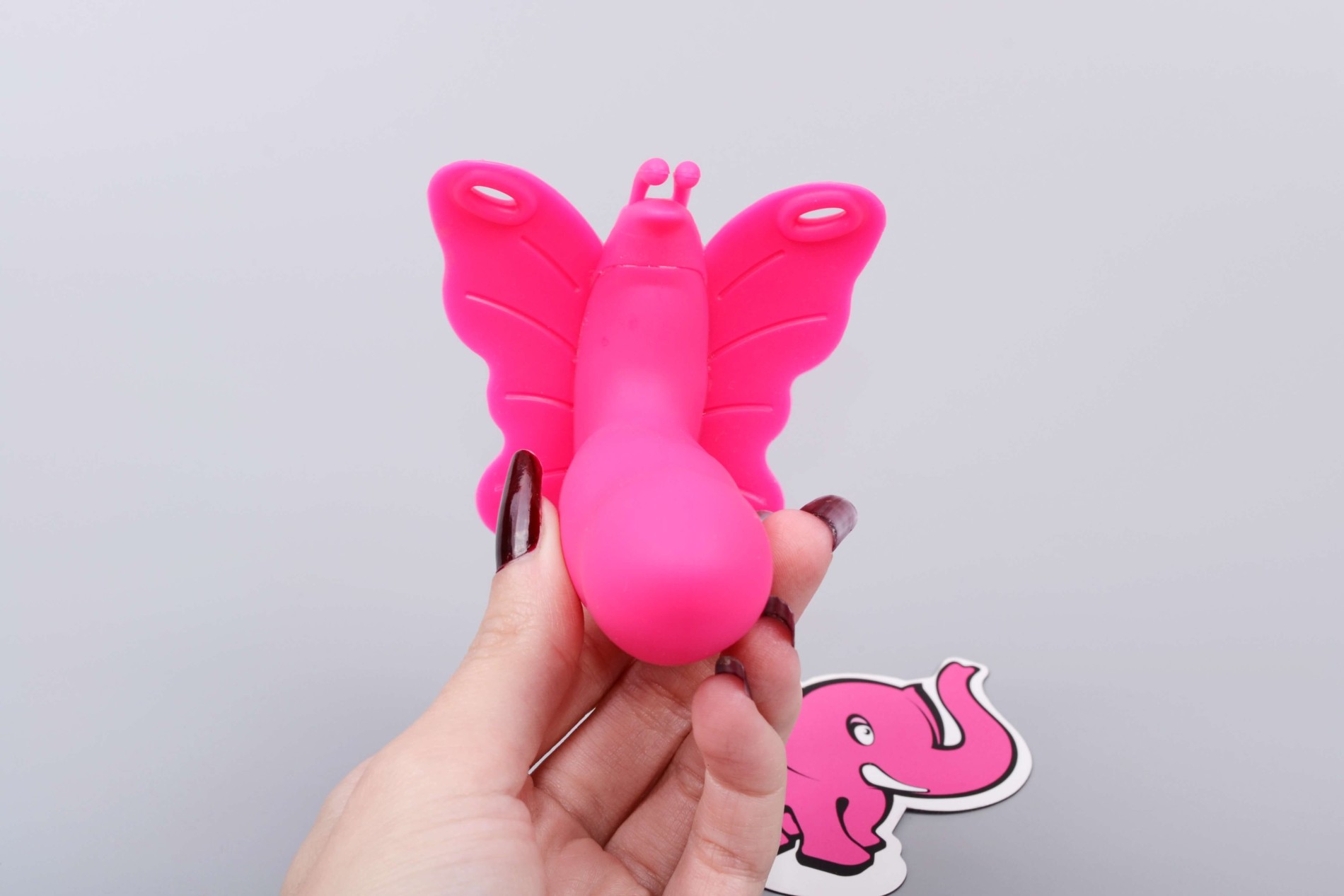 Vibrační motýlek Little Pleasure