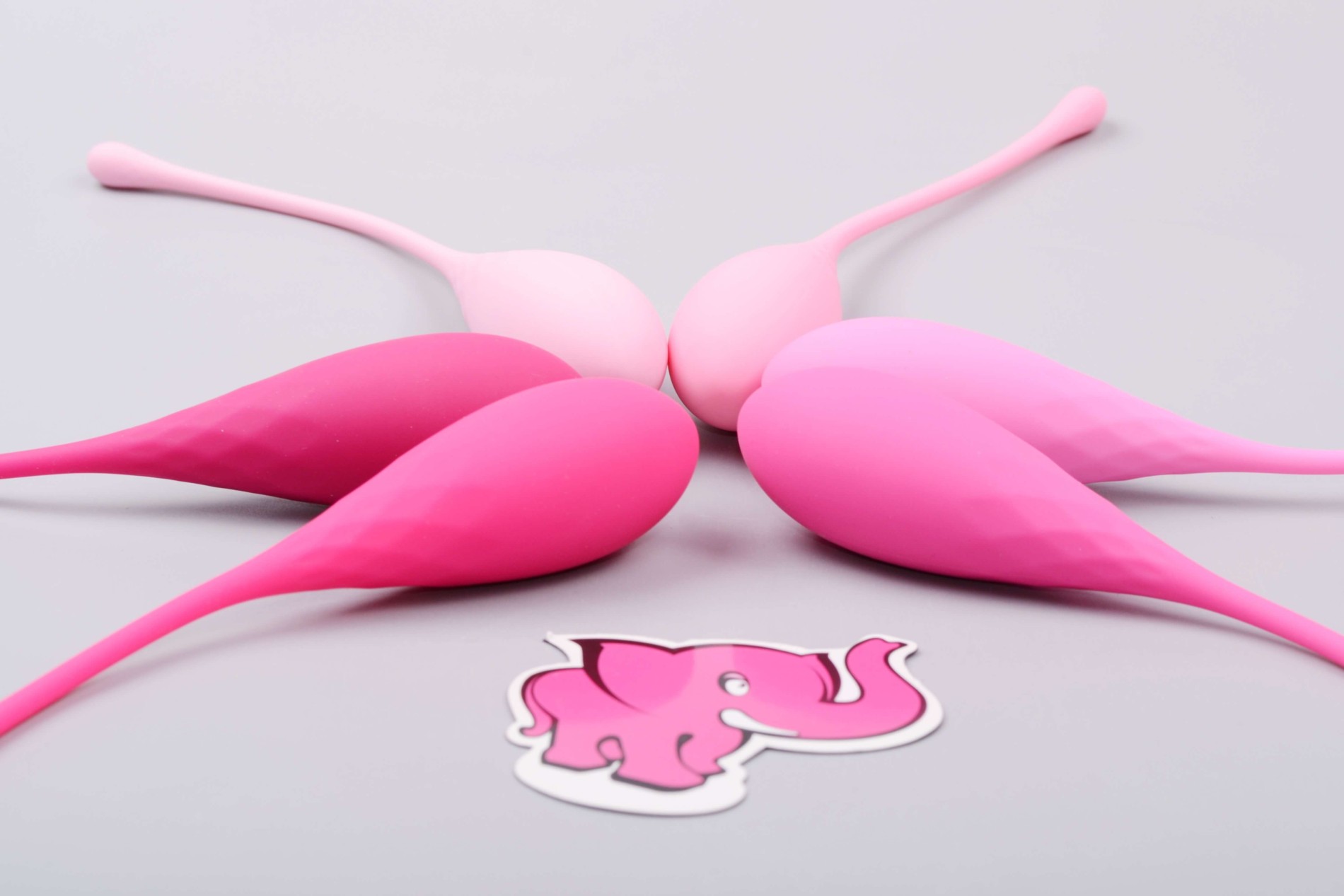 Sada vaginálních činek Deluxe Petite Kegel Balls