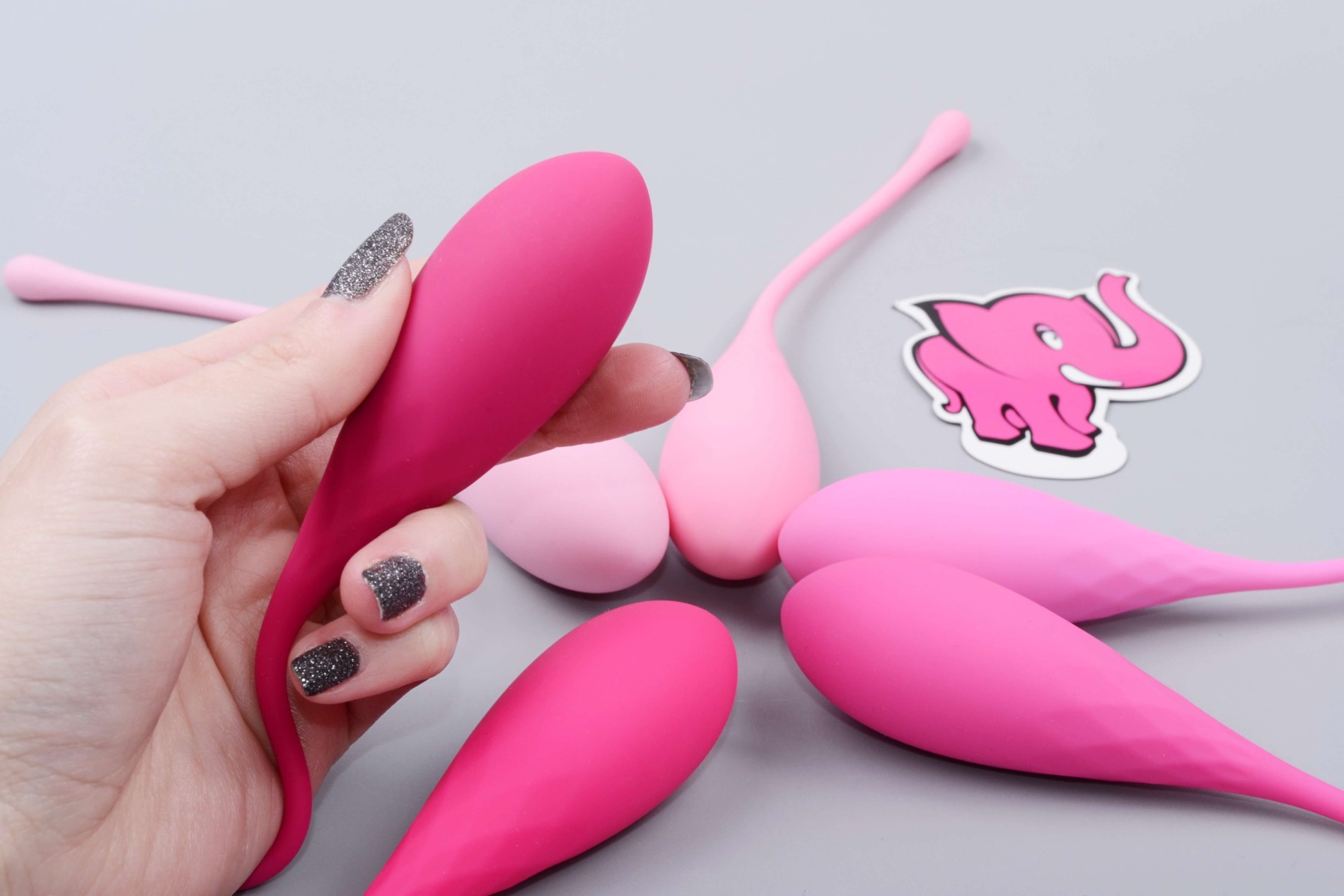 Sada vaginálních činek Deluxe Petite Kegel Balls