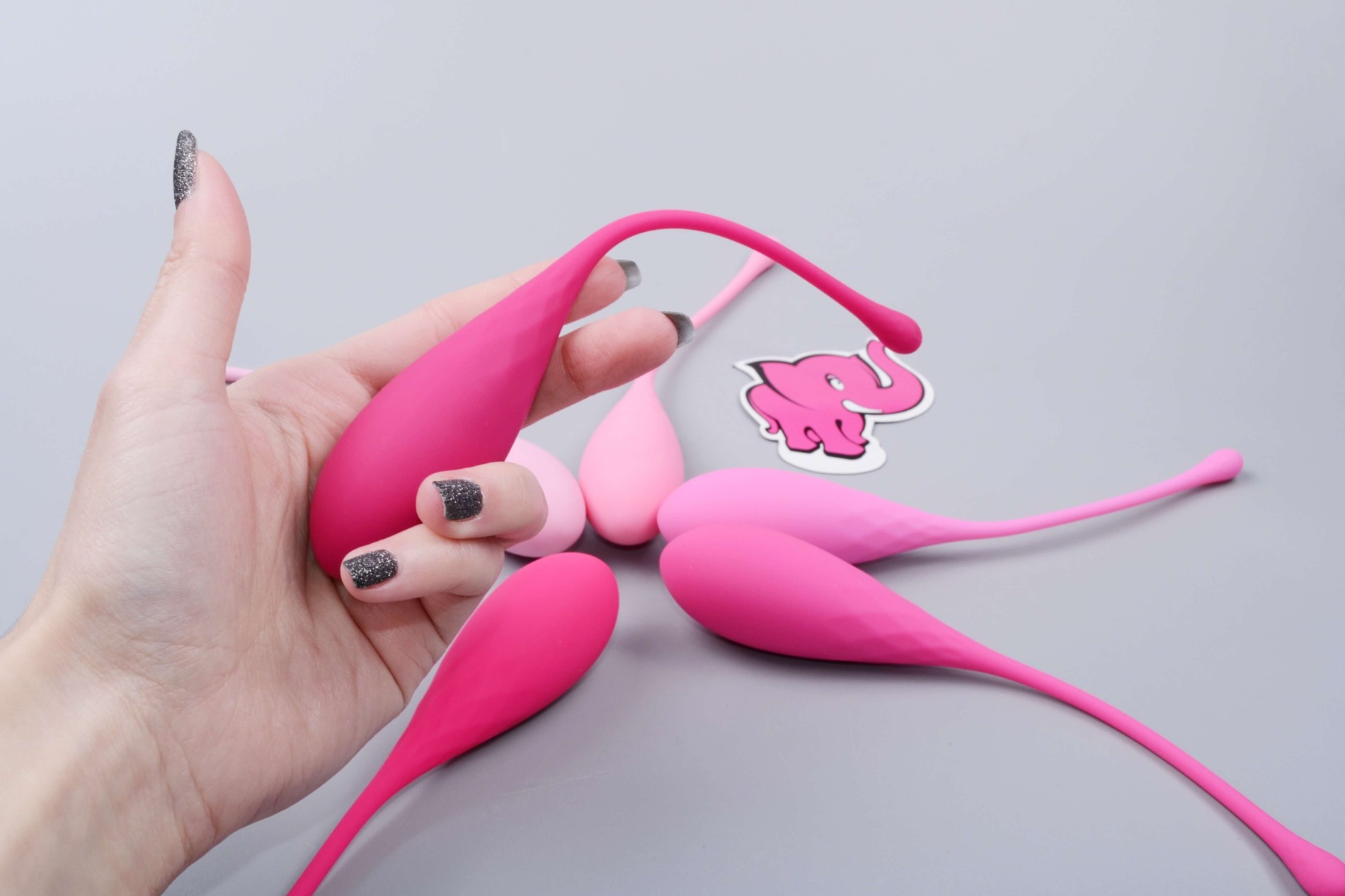 Sada vaginálních činek Deluxe Petite Kegel Balls