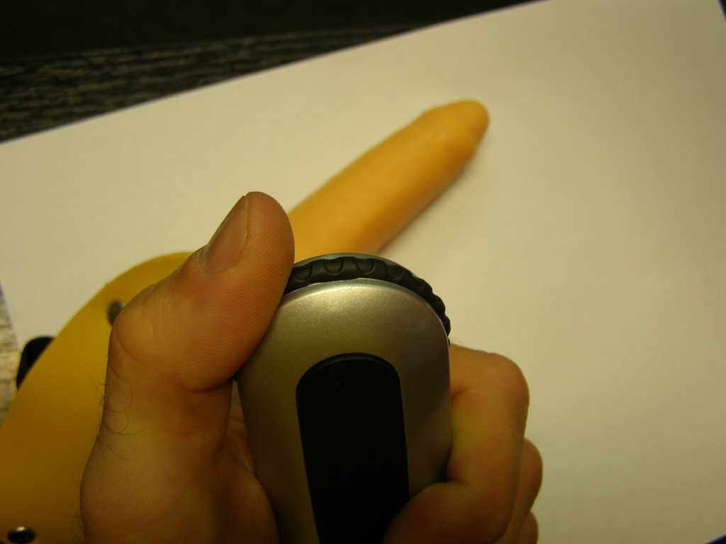 Připínací penis pro ženy s vibrací 13 cm