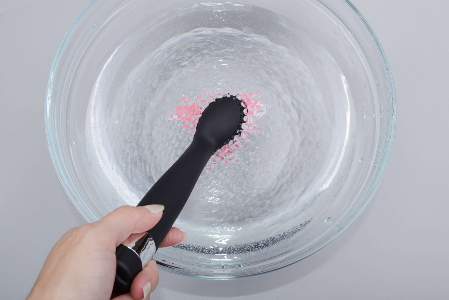 Vibrátor na masáž prostaty G-Vibe, voděodolnost