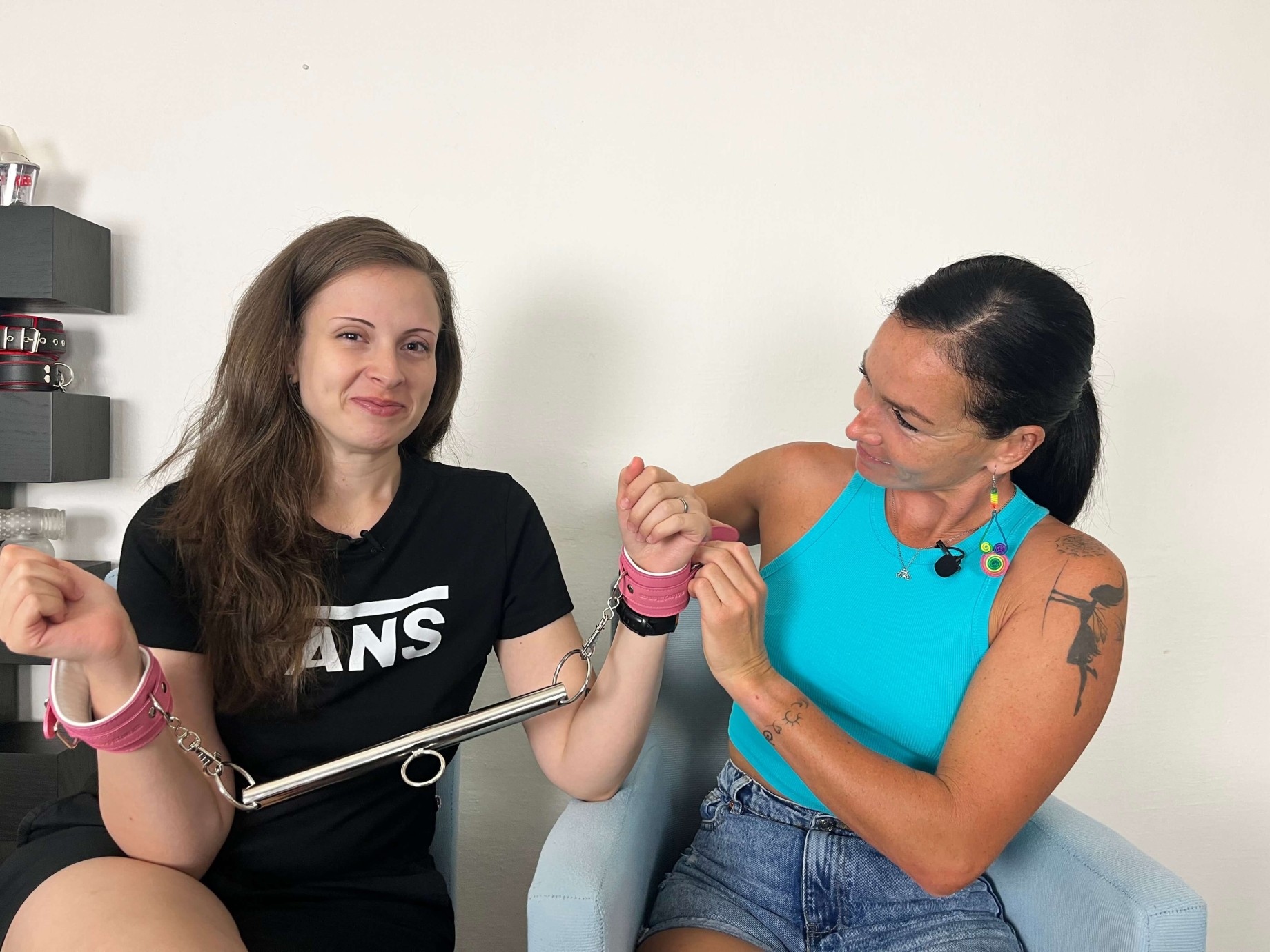 Rozpěrná tyč Steel Restraint, Lucka a Domča