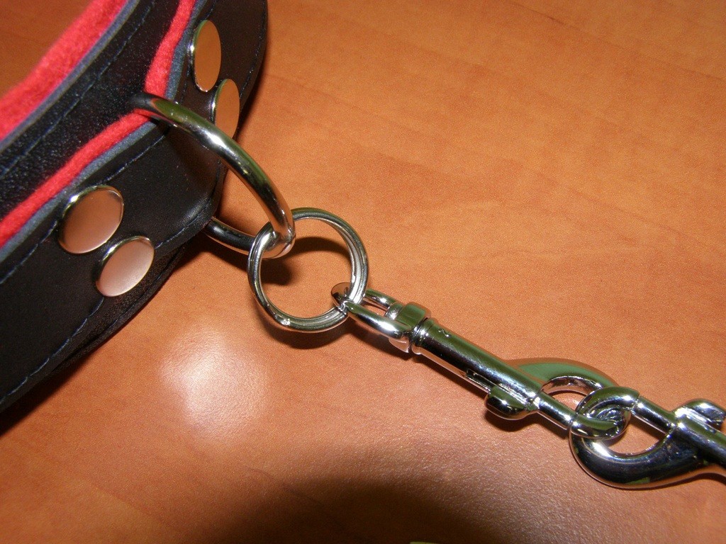 Kožená pouta na NOHY, řetízky navíc