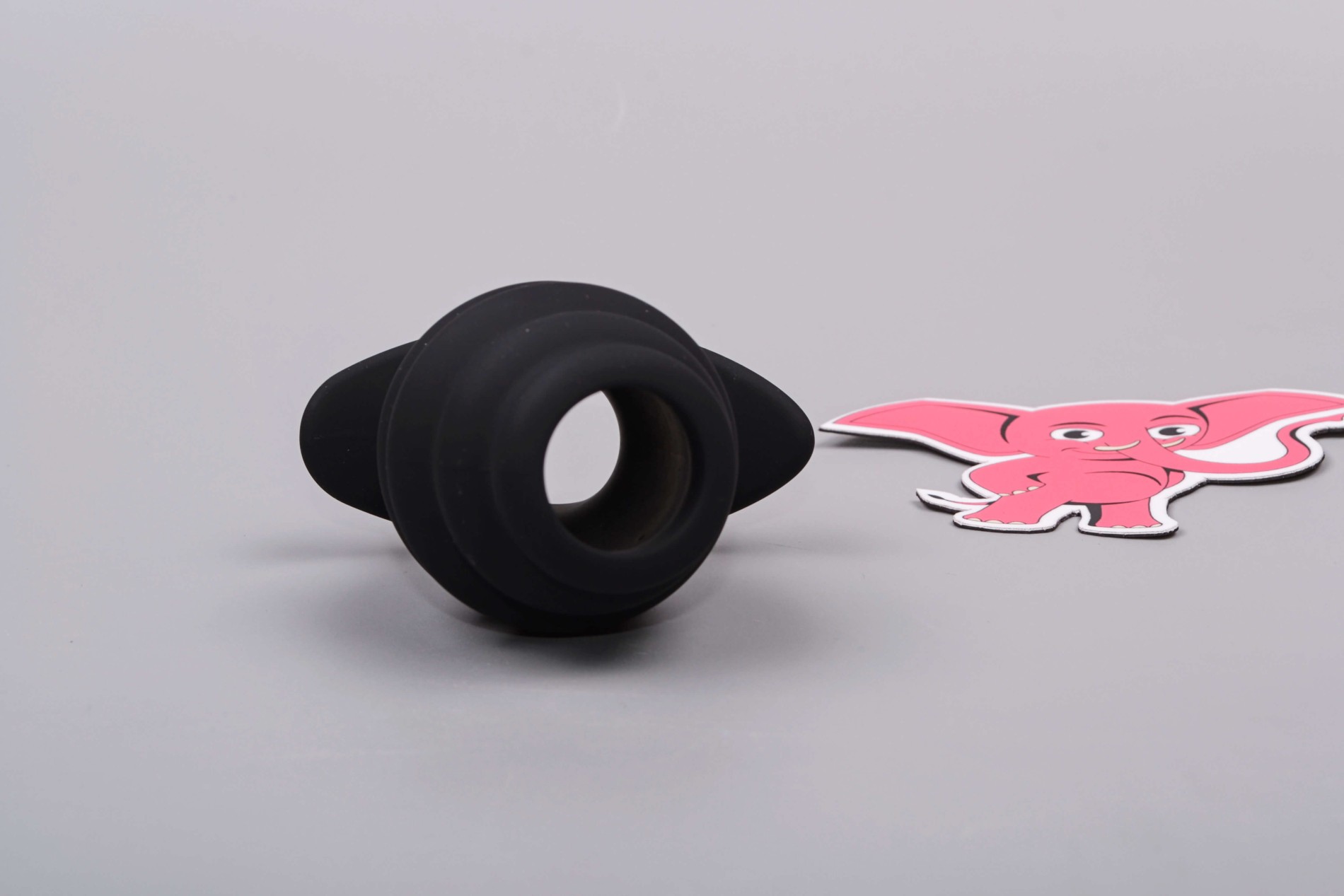 Silikonový anální tunel Notched